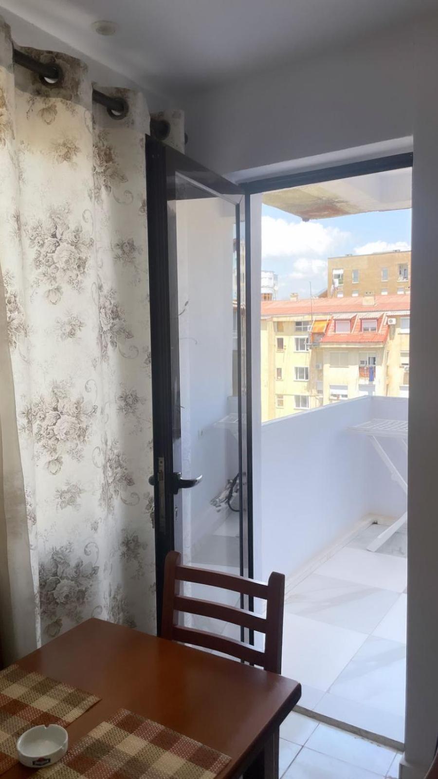 E&B Cosy Apartment ティラナ エクステリア 写真